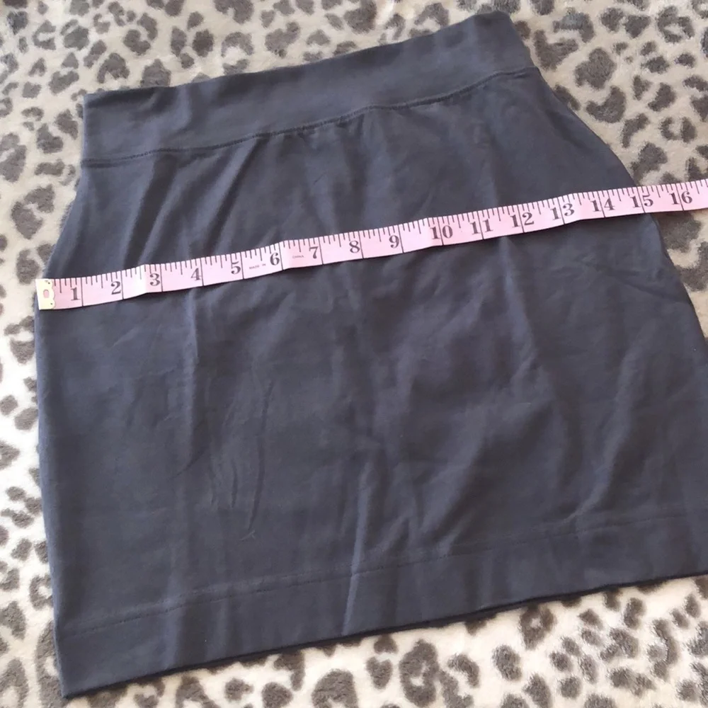 2013 NWOT Moda International Victoria’s Secret Gray Bodycon Mini Skirt Small